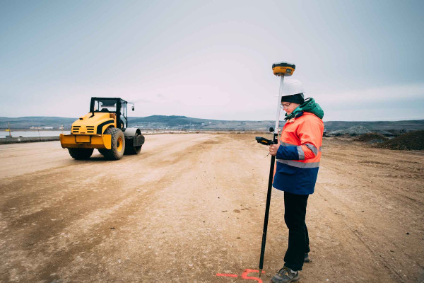 Ingeniería Geomática · Topógrafos Servicios Topográficos y Geomáticos Benacazón